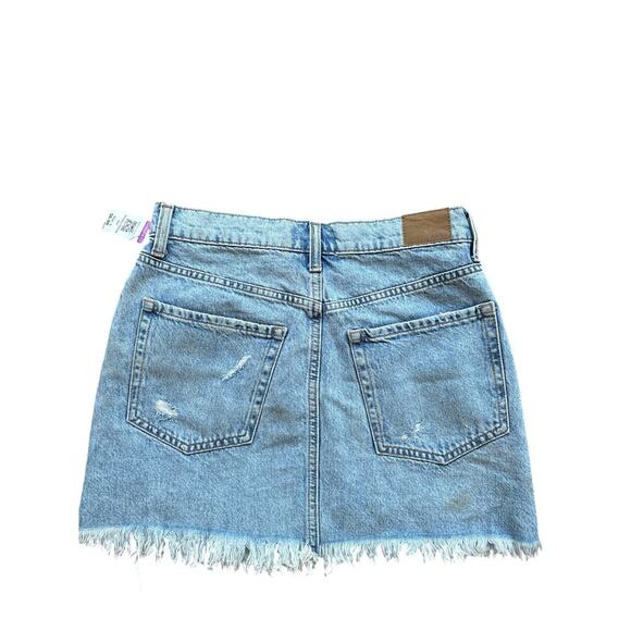 Aeropostale Distressed Denim Mini Skirt Size 4 Raw Hem Y2K Grunge - Picture 3 of 3